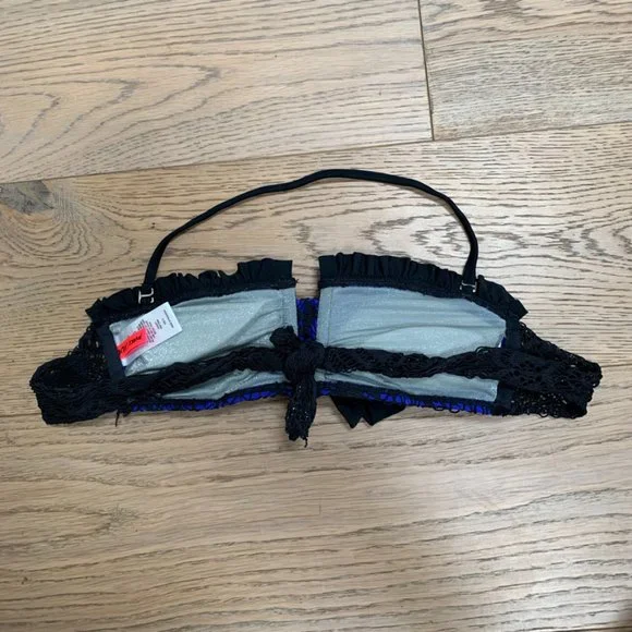 Betsey Johnson Love Lace Crochet Matching Bikini Set - Picture 9 of 16